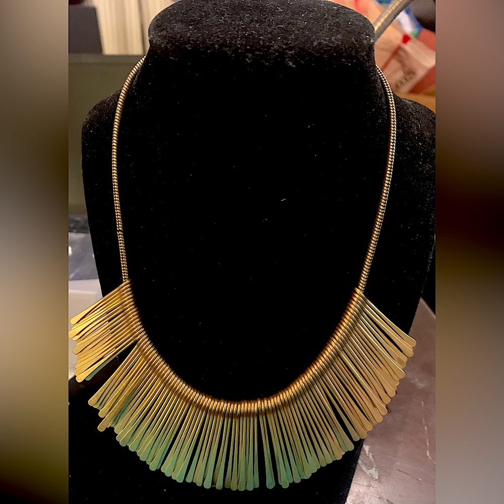 Stella & Dot fringe bib necklace